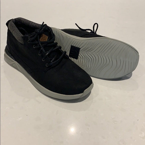 New Reef Rover Low Mens Black Canvas Sneakers - Picture 2 of 6